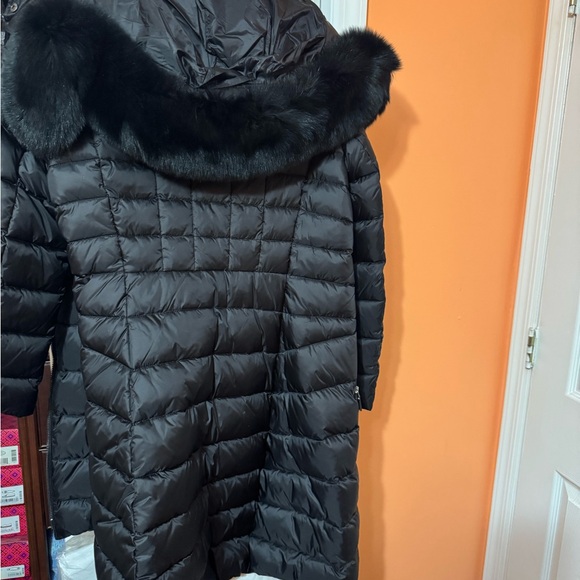 Dawn Levy Milly with Fur Trim - Picture 4 of 4